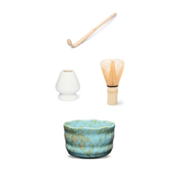 Premium Matcha Set Harmony 2 Matcha Zubehör des Premium Matcha Set Harmony mit türkisfarbener Matcha-Schale